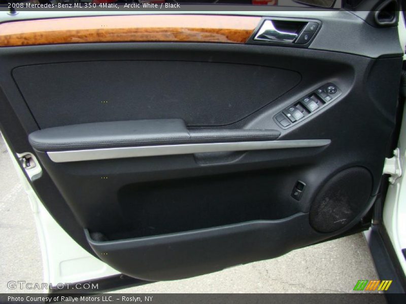 Arctic White / Black 2008 Mercedes-Benz ML 350 4Matic