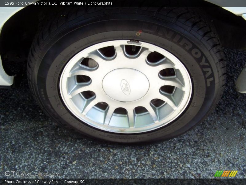 Vibrant White / Light Graphite 1999 Ford Crown Victoria LX