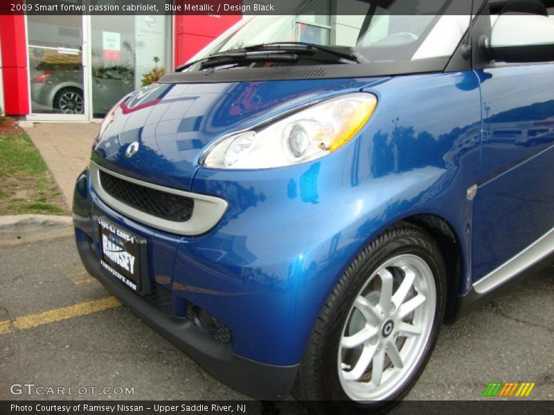 Blue Metallic / Design Black 2009 Smart fortwo passion cabriolet