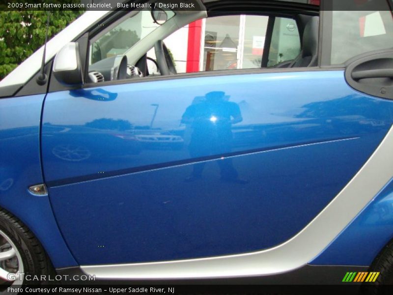 Blue Metallic / Design Black 2009 Smart fortwo passion cabriolet
