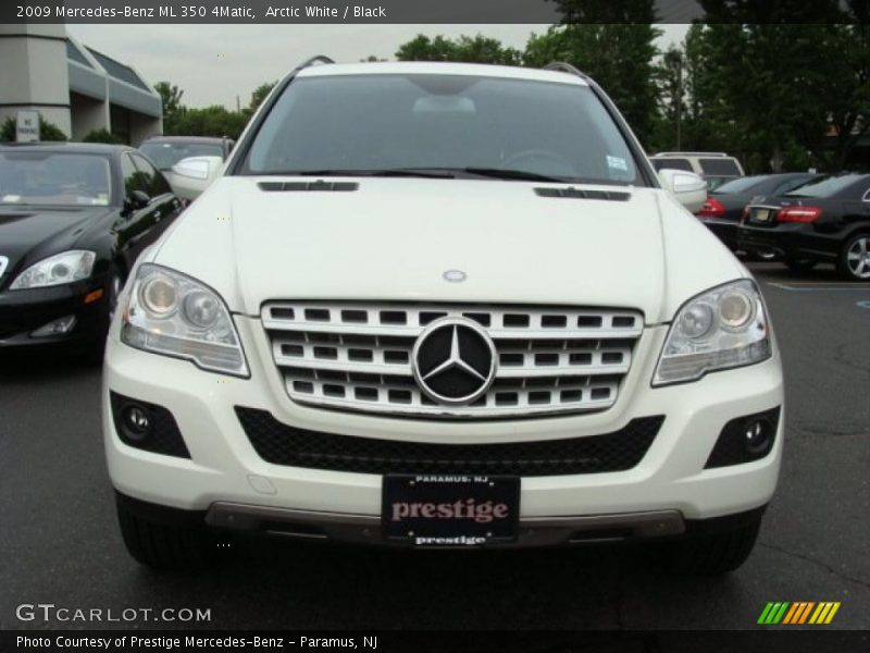 Arctic White / Black 2009 Mercedes-Benz ML 350 4Matic