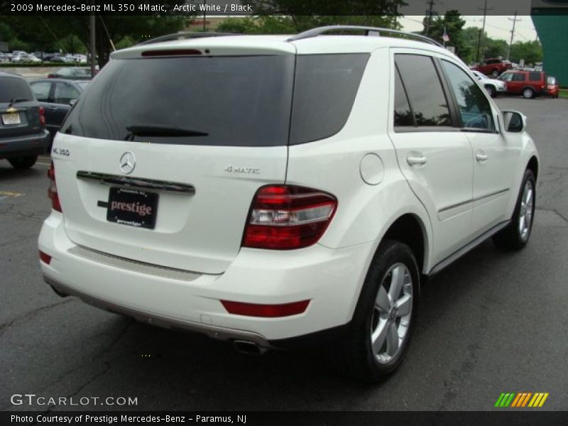 Arctic White / Black 2009 Mercedes-Benz ML 350 4Matic