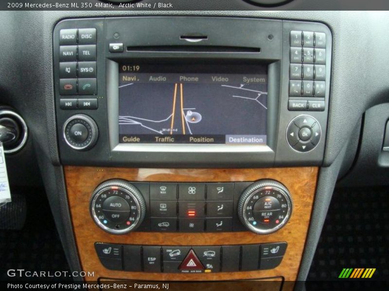 Arctic White / Black 2009 Mercedes-Benz ML 350 4Matic