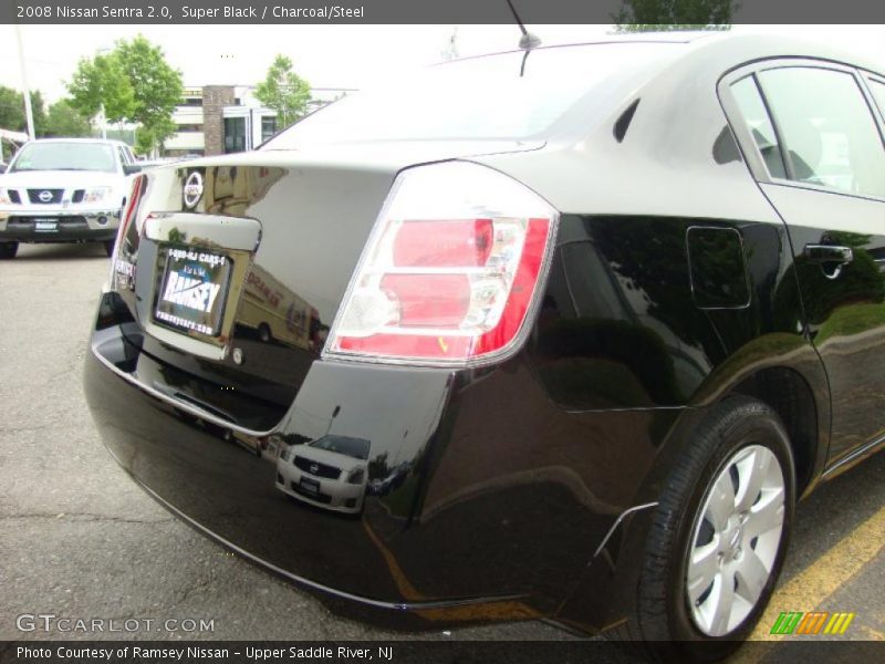 Super Black / Charcoal/Steel 2008 Nissan Sentra 2.0