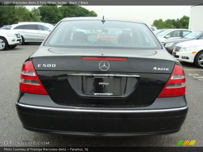 Black / Black 2005 Mercedes-Benz E 500 4Matic Sedan