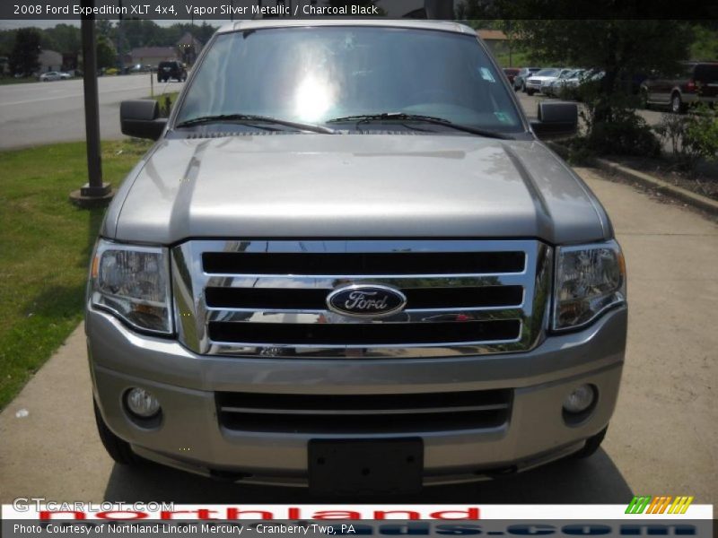 Vapor Silver Metallic / Charcoal Black 2008 Ford Expedition XLT 4x4