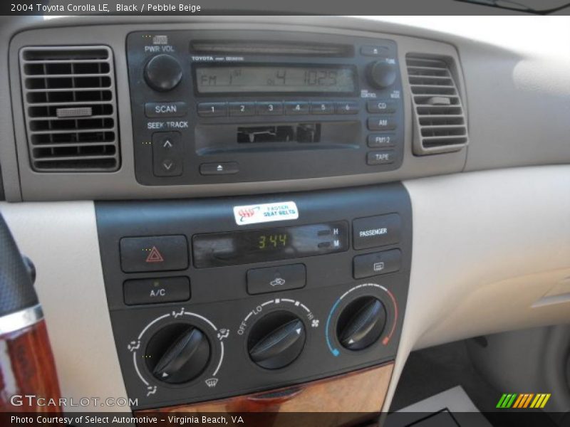 Black / Pebble Beige 2004 Toyota Corolla LE