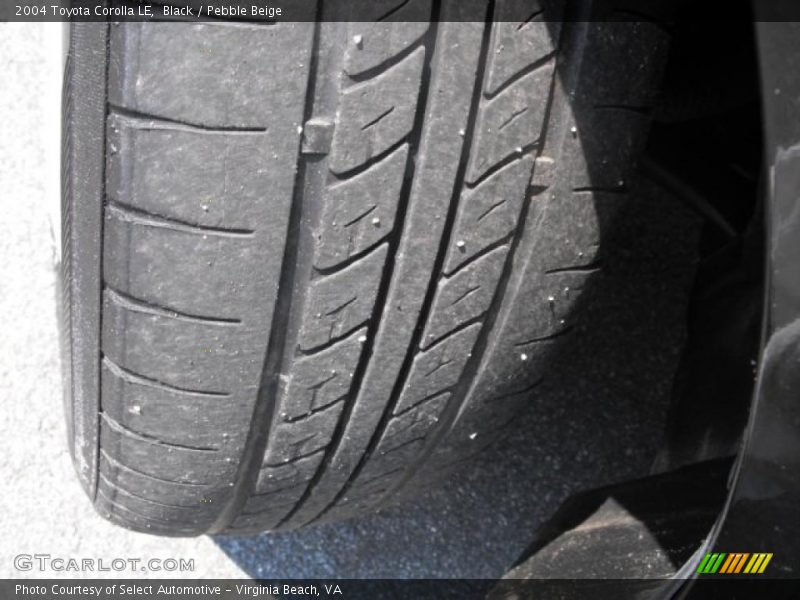 Black / Pebble Beige 2004 Toyota Corolla LE