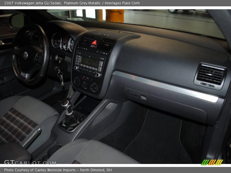 Platinum Grey Metallic / Interlagos Plaid Cloth 2007 Volkswagen Jetta GLI Sedan