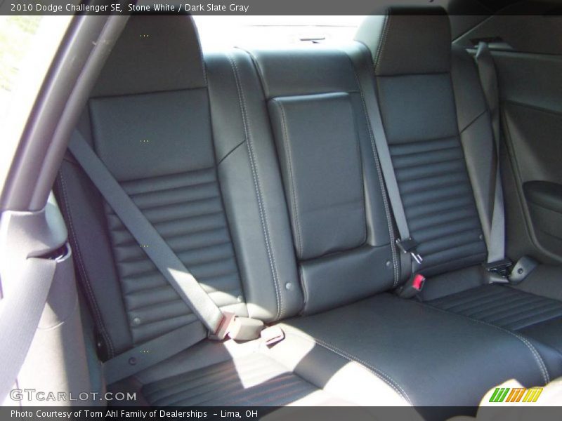Stone White / Dark Slate Gray 2010 Dodge Challenger SE