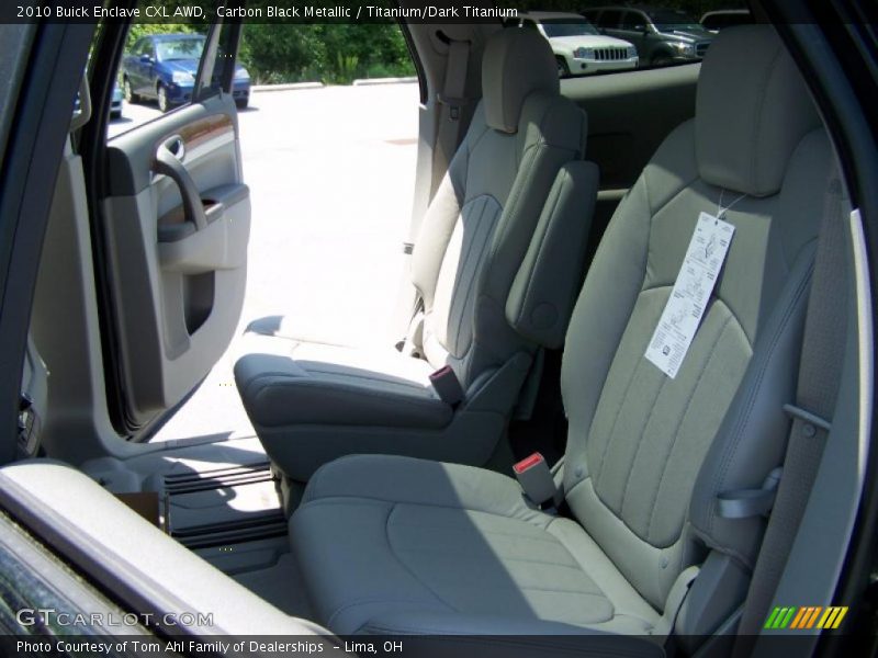 Carbon Black Metallic / Titanium/Dark Titanium 2010 Buick Enclave CXL AWD