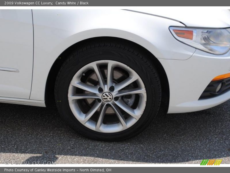 Candy White / Black 2009 Volkswagen CC Luxury