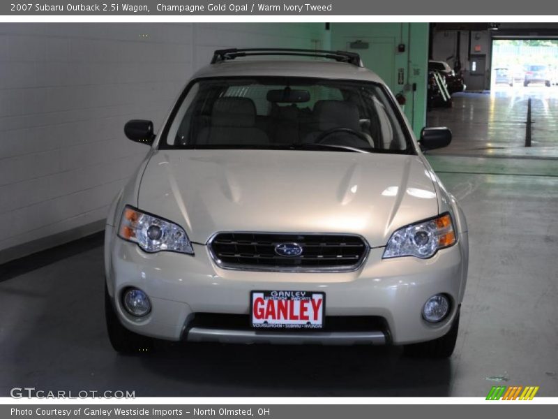 Champagne Gold Opal / Warm Ivory Tweed 2007 Subaru Outback 2.5i Wagon