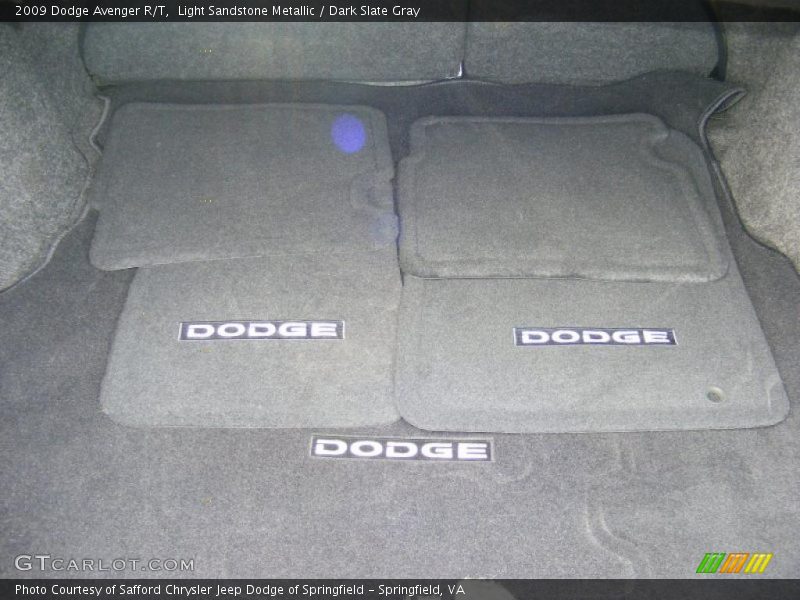 Light Sandstone Metallic / Dark Slate Gray 2009 Dodge Avenger R/T