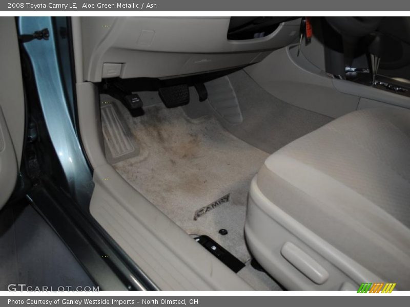 Aloe Green Metallic / Ash 2008 Toyota Camry LE