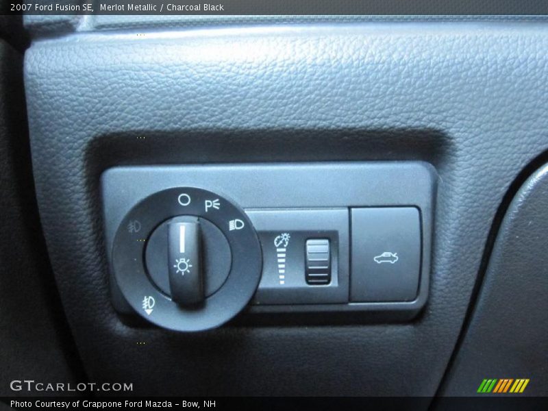 Merlot Metallic / Charcoal Black 2007 Ford Fusion SE
