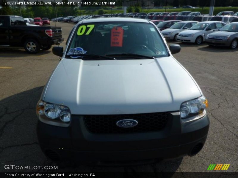 Silver Metallic / Medium/Dark Flint 2007 Ford Escape XLS 4WD