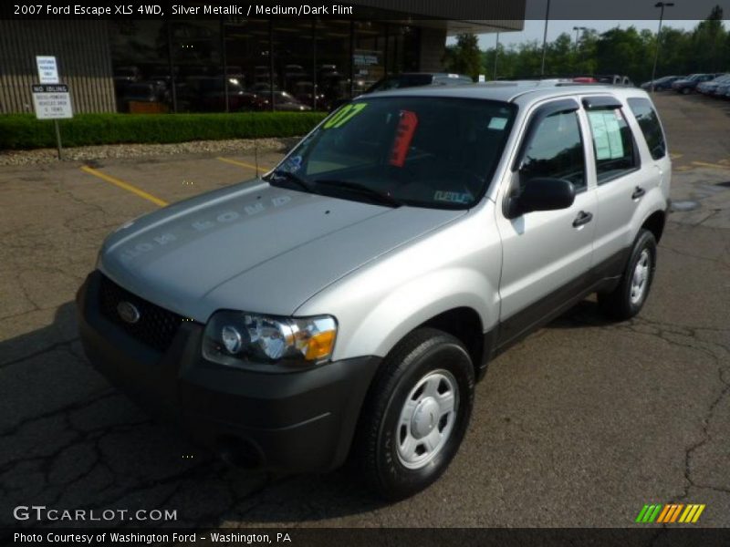 Silver Metallic / Medium/Dark Flint 2007 Ford Escape XLS 4WD