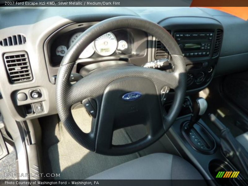 Silver Metallic / Medium/Dark Flint 2007 Ford Escape XLS 4WD