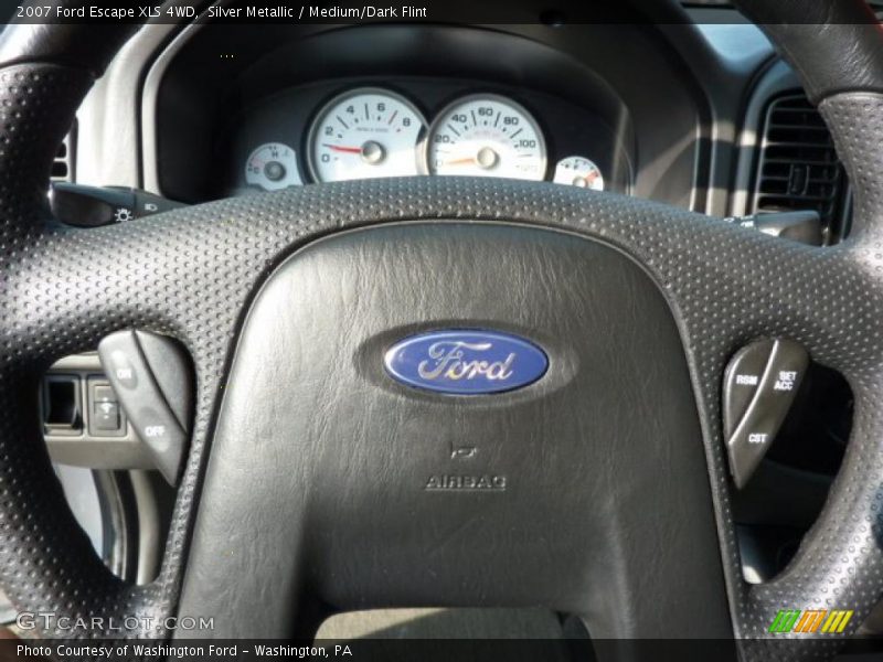 Silver Metallic / Medium/Dark Flint 2007 Ford Escape XLS 4WD