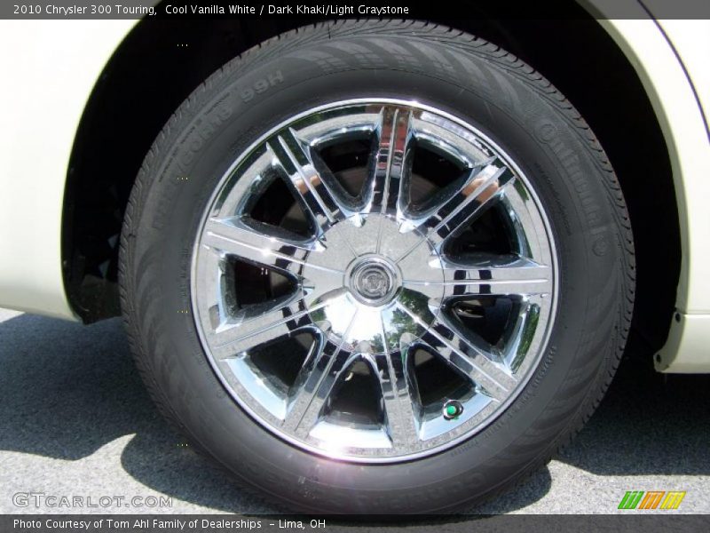 Cool Vanilla White / Dark Khaki/Light Graystone 2010 Chrysler 300 Touring
