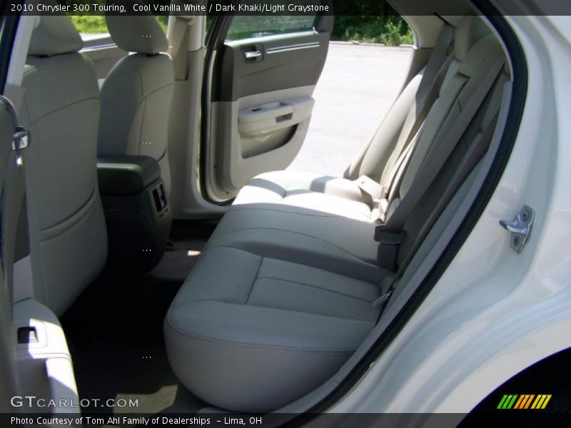 Cool Vanilla White / Dark Khaki/Light Graystone 2010 Chrysler 300 Touring