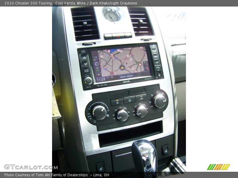 Cool Vanilla White / Dark Khaki/Light Graystone 2010 Chrysler 300 Touring