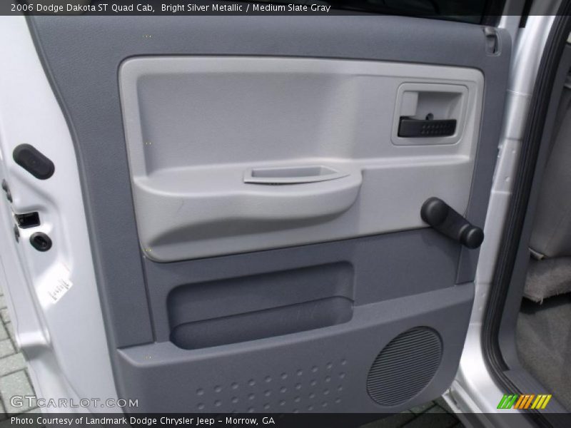 Bright Silver Metallic / Medium Slate Gray 2006 Dodge Dakota ST Quad Cab