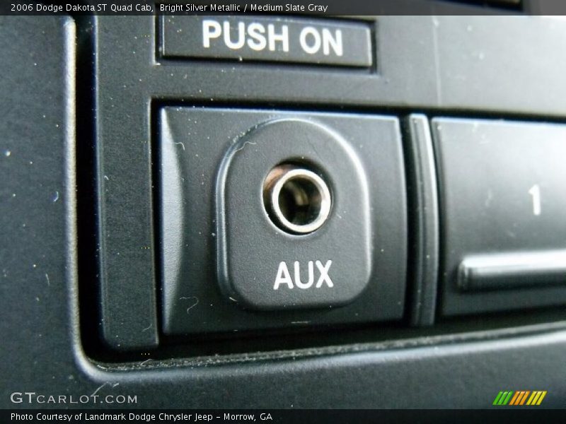 Bright Silver Metallic / Medium Slate Gray 2006 Dodge Dakota ST Quad Cab