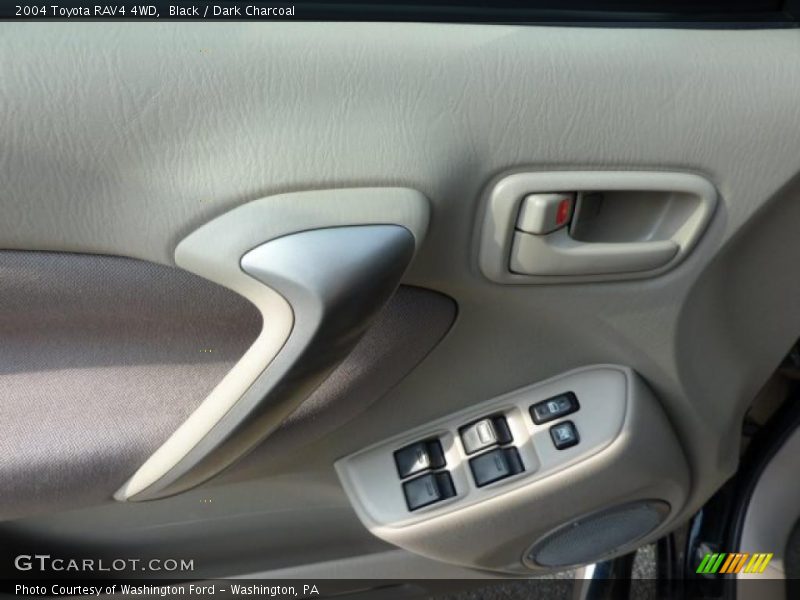 Black / Dark Charcoal 2004 Toyota RAV4 4WD