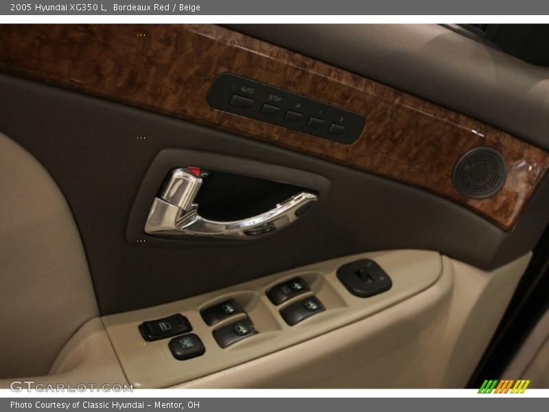 Bordeaux Red / Beige 2005 Hyundai XG350 L