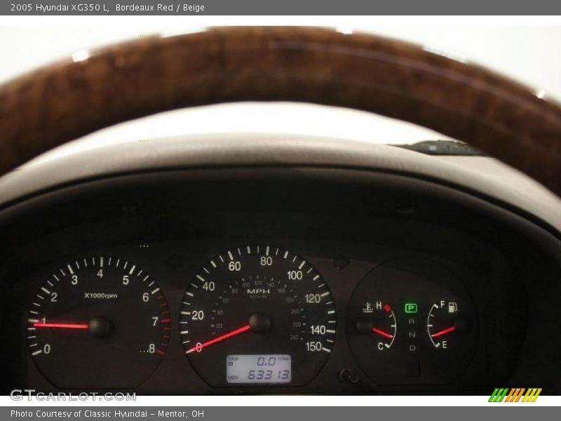 Bordeaux Red / Beige 2005 Hyundai XG350 L
