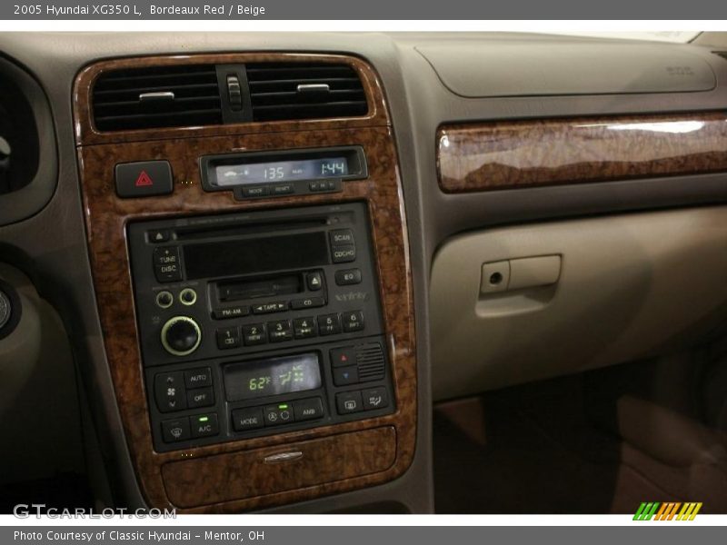 Bordeaux Red / Beige 2005 Hyundai XG350 L