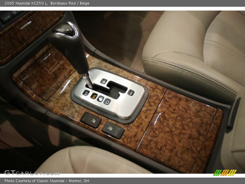 Bordeaux Red / Beige 2005 Hyundai XG350 L