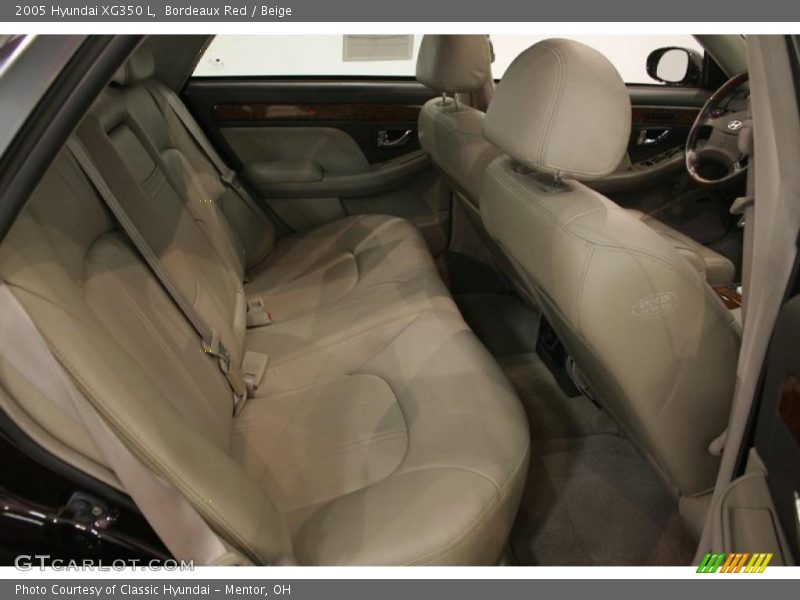 Bordeaux Red / Beige 2005 Hyundai XG350 L