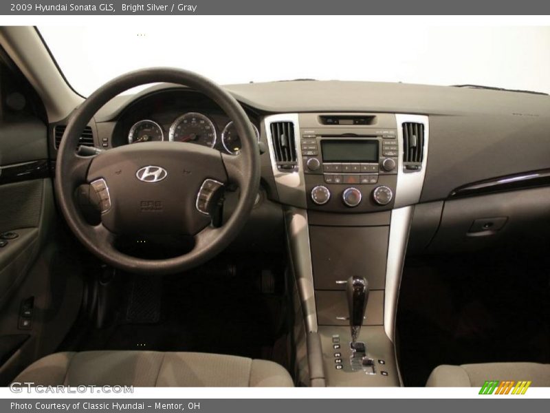 Bright Silver / Gray 2009 Hyundai Sonata GLS