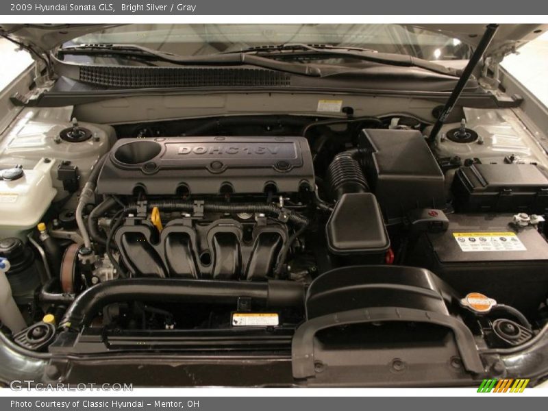 Bright Silver / Gray 2009 Hyundai Sonata GLS