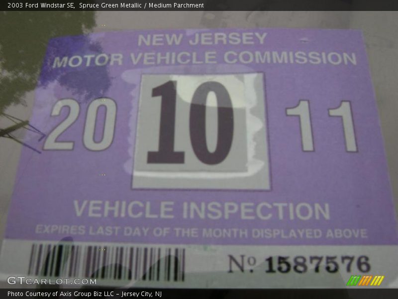 Spruce Green Metallic / Medium Parchment 2003 Ford Windstar SE