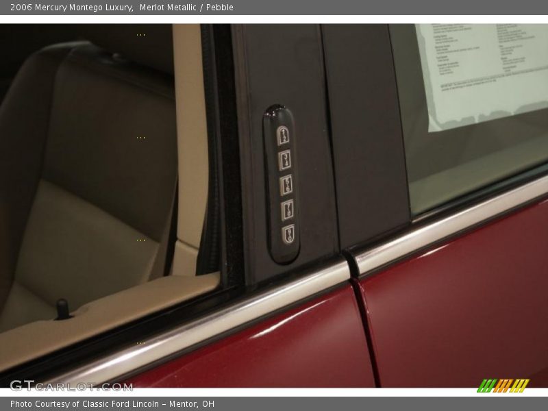 Merlot Metallic / Pebble 2006 Mercury Montego Luxury