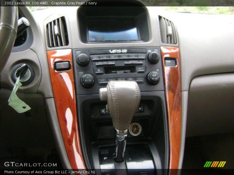 Graphite Gray Pearl / Ivory 2002 Lexus RX 300 AWD