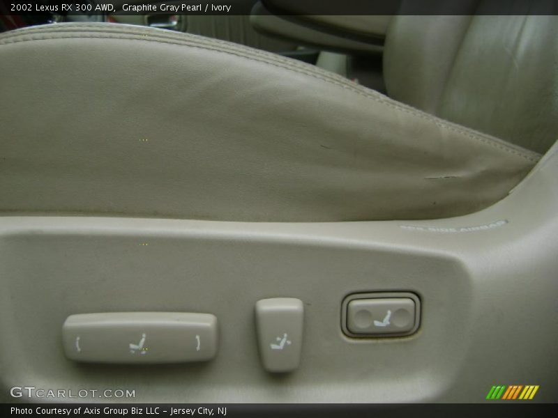 Graphite Gray Pearl / Ivory 2002 Lexus RX 300 AWD