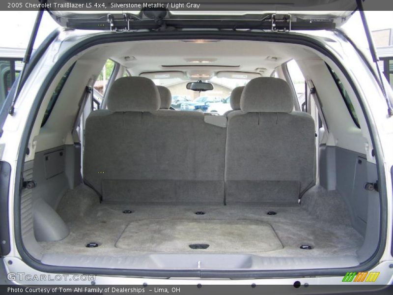 Silverstone Metallic / Light Gray 2005 Chevrolet TrailBlazer LS 4x4
