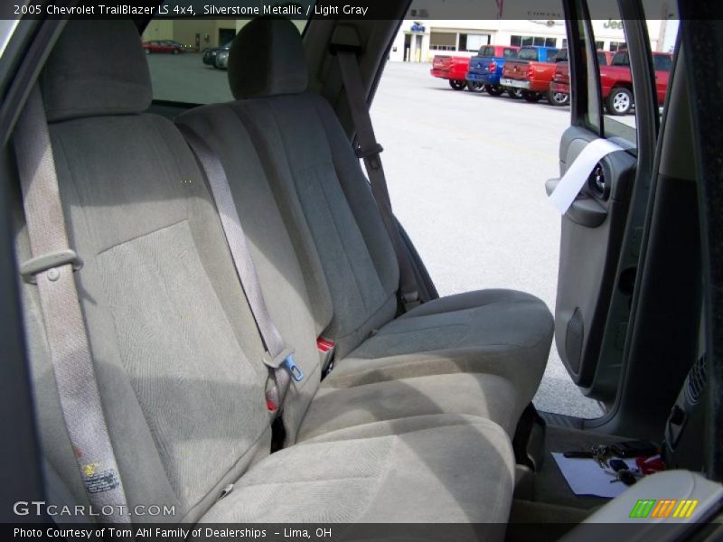 Silverstone Metallic / Light Gray 2005 Chevrolet TrailBlazer LS 4x4
