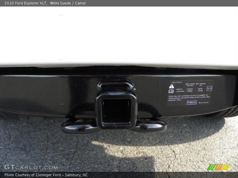 White Suede / Camel 2010 Ford Explorer XLT