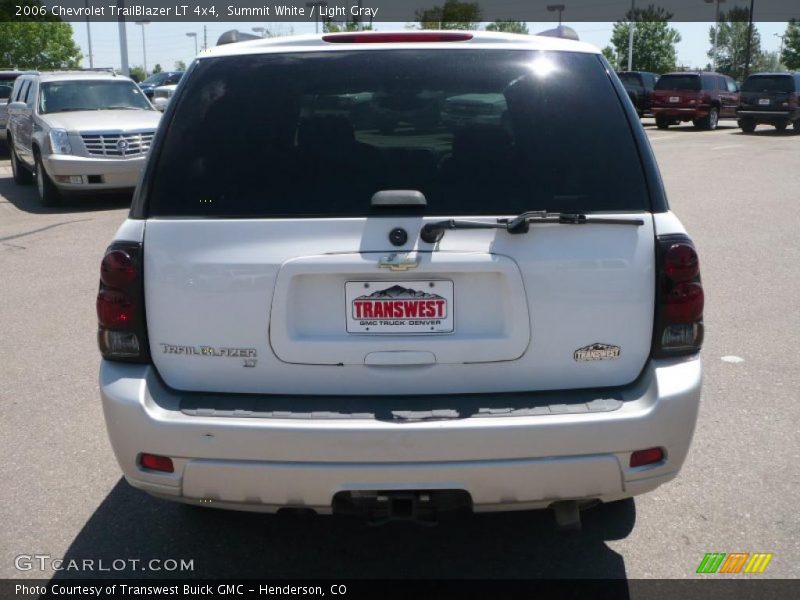 Summit White / Light Gray 2006 Chevrolet TrailBlazer LT 4x4