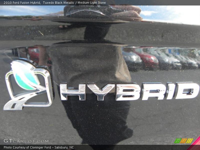 Tuxedo Black Metallic / Medium Light Stone 2010 Ford Fusion Hybrid