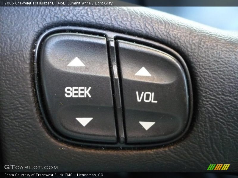 Summit White / Light Gray 2006 Chevrolet TrailBlazer LT 4x4