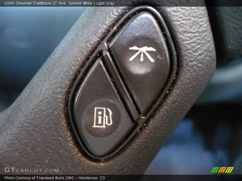 Summit White / Light Gray 2006 Chevrolet TrailBlazer LT 4x4