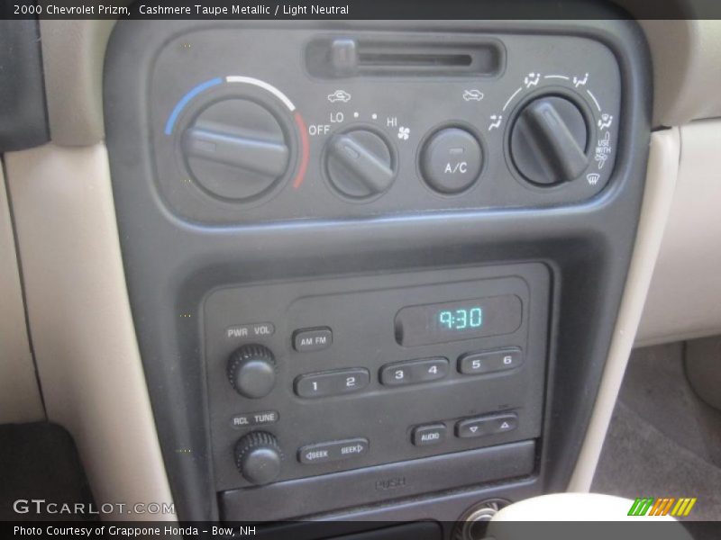 Cashmere Taupe Metallic / Light Neutral 2000 Chevrolet Prizm