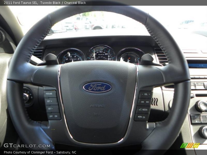Tuxedo Black / Charcoal Black 2011 Ford Taurus SEL